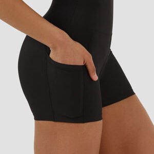 Juodi šortukai su kišenėlėm - Image 3